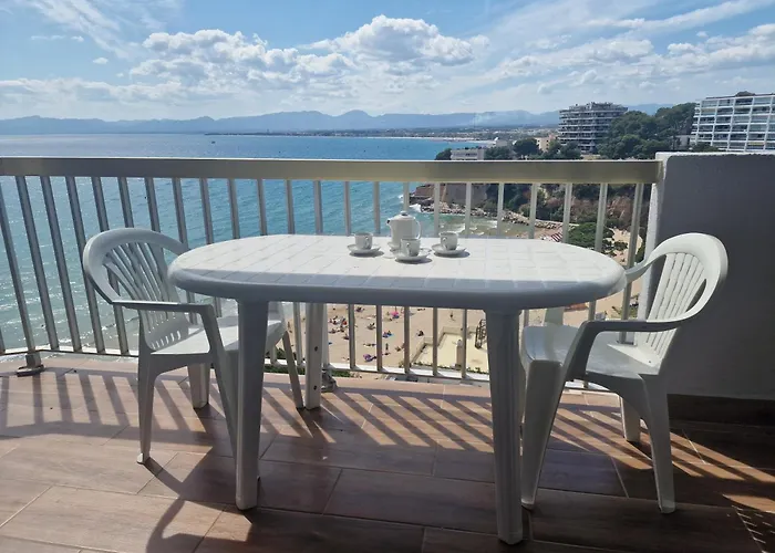 Vistas Playa סאלו